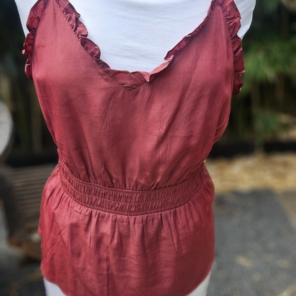 Express Burgundy Gathered Elastic Waist Camisole Top Women's M - Picture 1 of 6